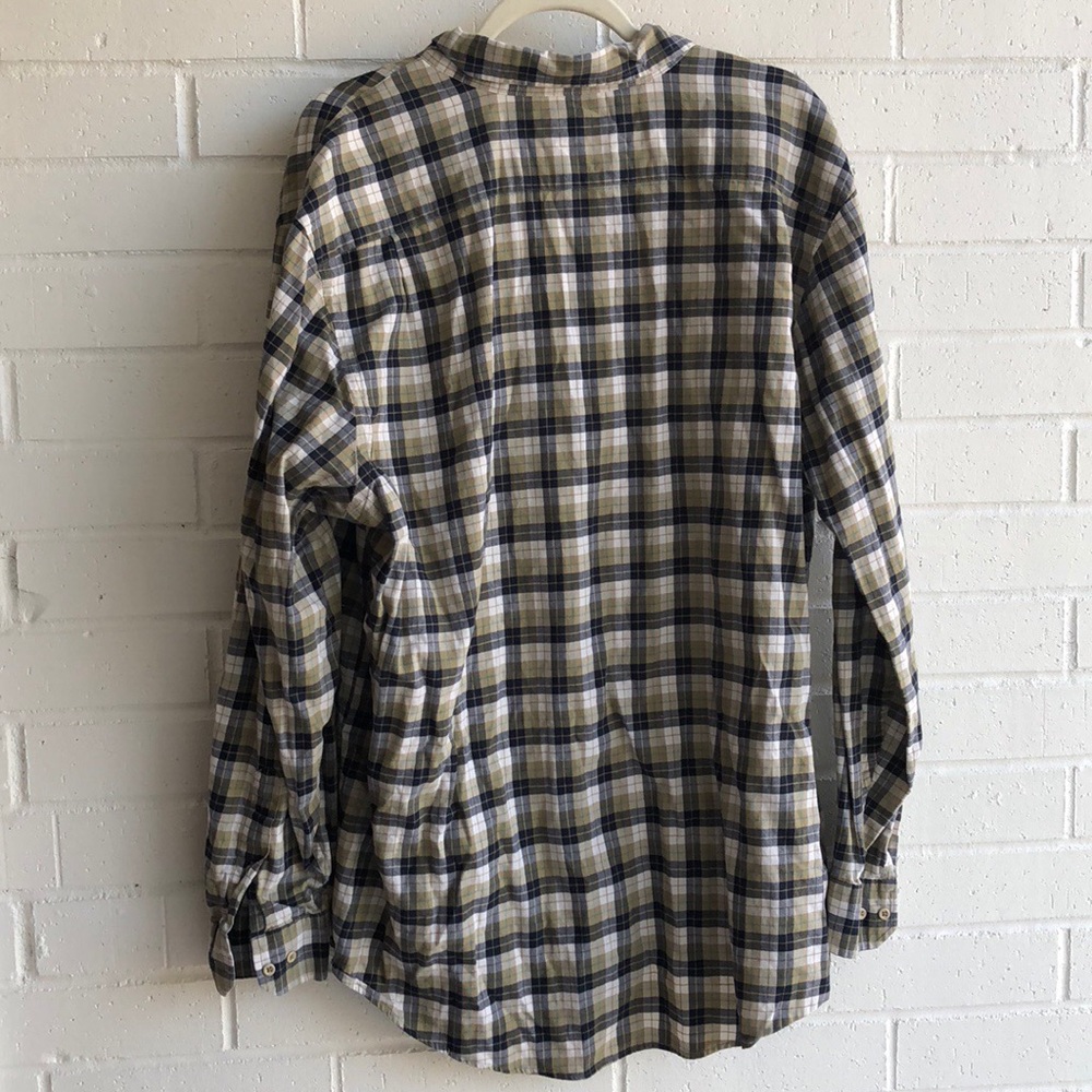 Southern Tide Button Up - Picture 4 of 5